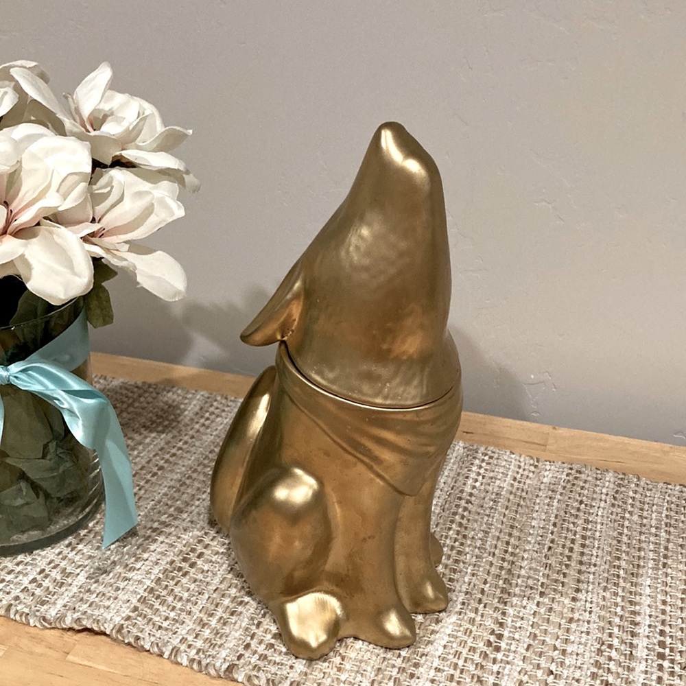 Howling coyote cookie jar 15”